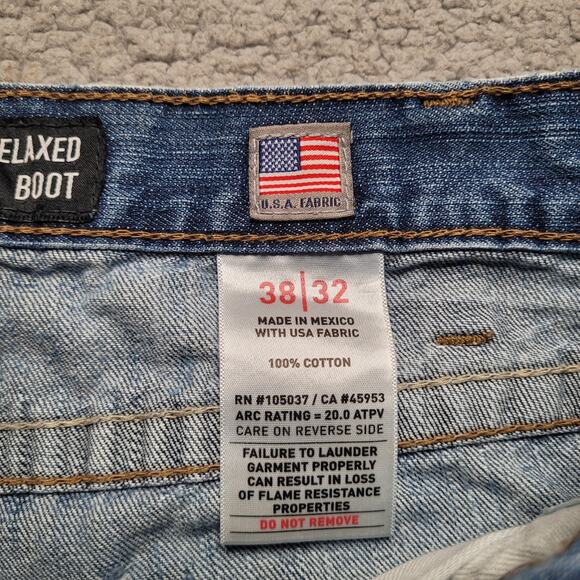 Ariat FR M4 Relaxed Boot Cut Jeans Mens 38x32 Blue Denim Work Distressed - Picture 6 of 9